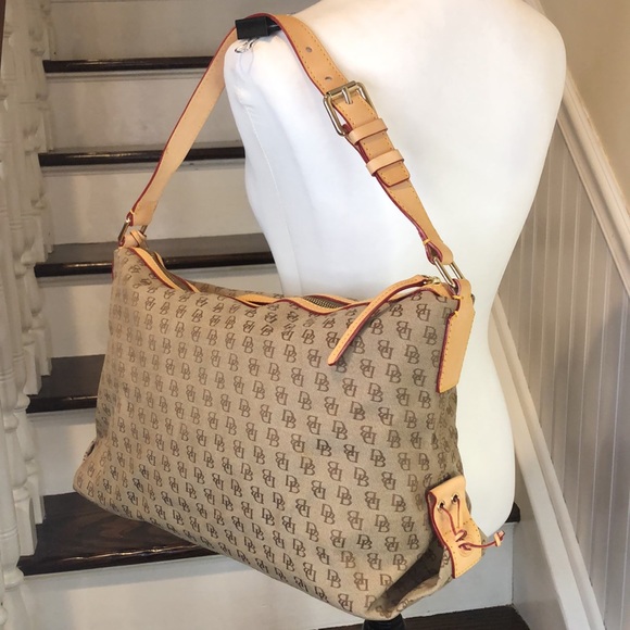 Vintage Dooney Bourke Brown Jacquard Monogram Top Zipper Hobo Shoulder Bag NWOT - Picture 4 of 15